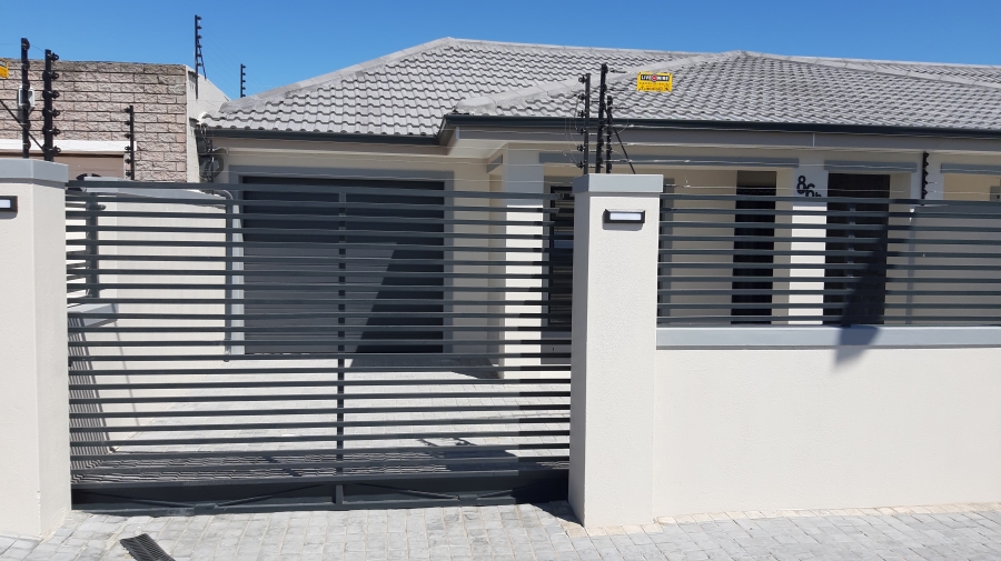 To Let 3 Bedroom Property for Rent in Rylands Western Cape